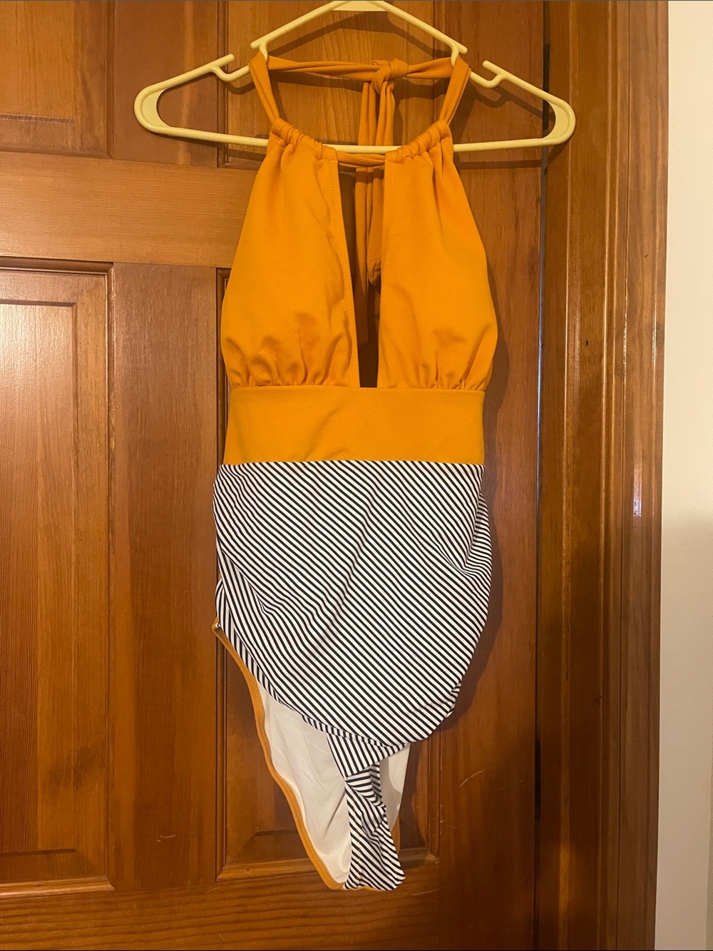 Cupshe Mustard Yellow One-Piece Swimsuit with Halter Tie